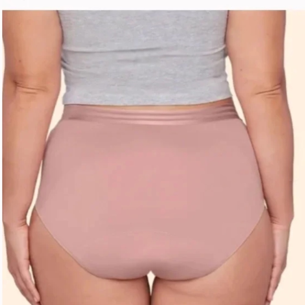 💐 2/$25💐 Thinx For All Leaks Underwear Sz M Desert Rose